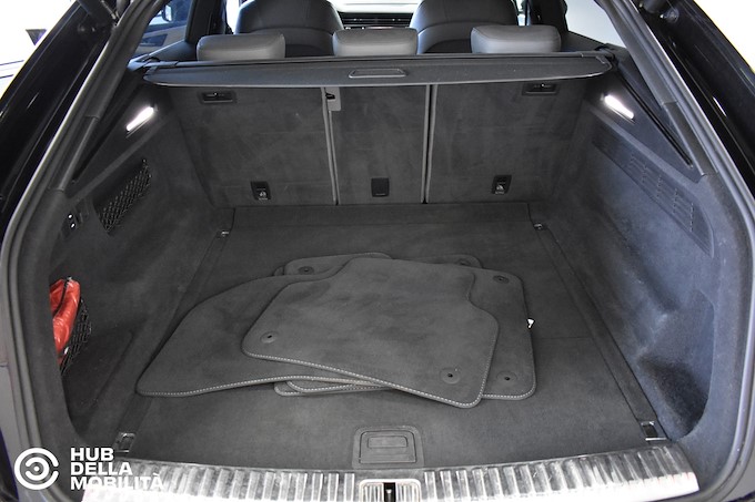 AUDI Q8 50 TDI 286 CV quattro tiptronic Sport